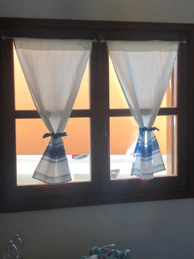Tiffany Palau Bed & Breakfast Bagian luar foto