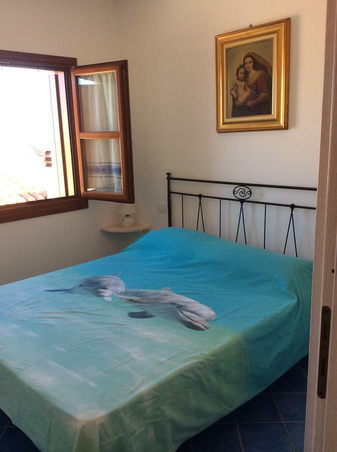Tiffany Palau Bed & Breakfast Bagian luar foto