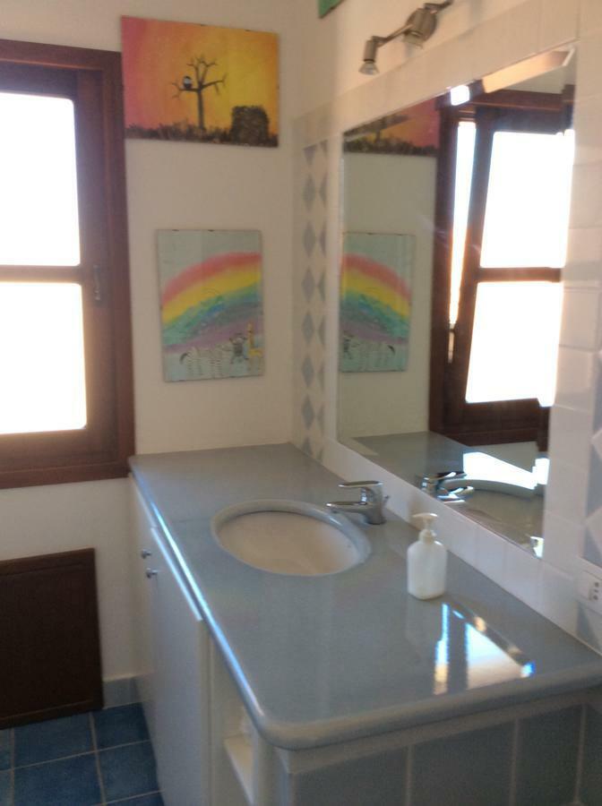 Tiffany Palau Bed & Breakfast Bagian luar foto